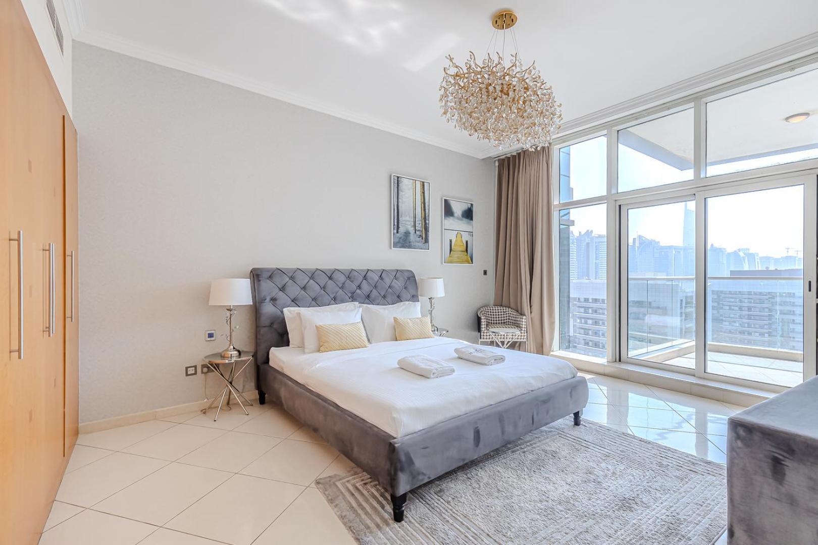 Appartement Spacious 3bdr In Marina With Office *