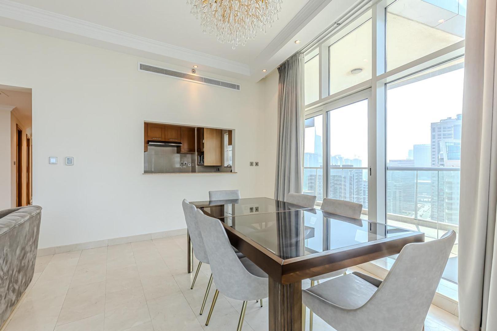 Spacious 3bdr In Marina With Office * Dubai